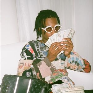 Meet your Posher, Harrison